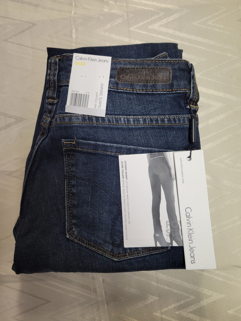 Calvin Klein Women's Indigo Skinny Jeans